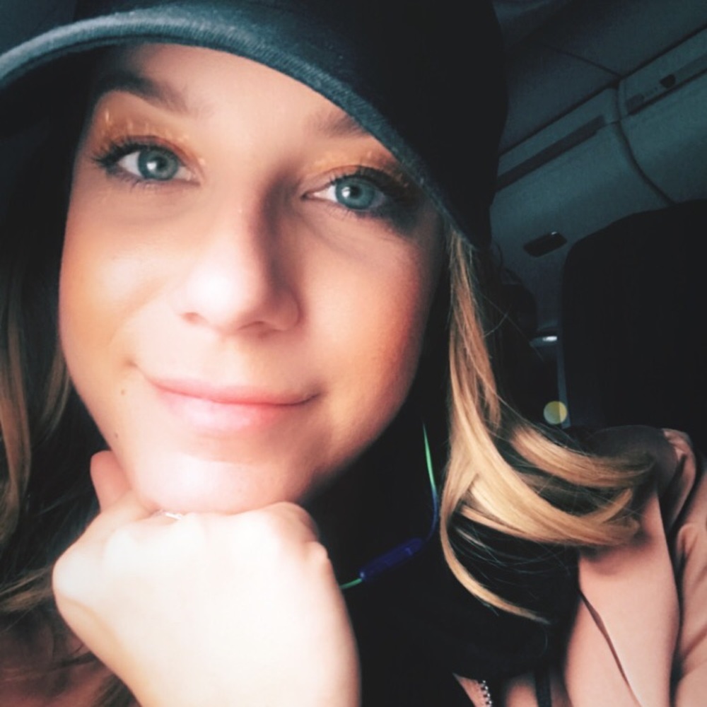 Meet your Posher, Kristina